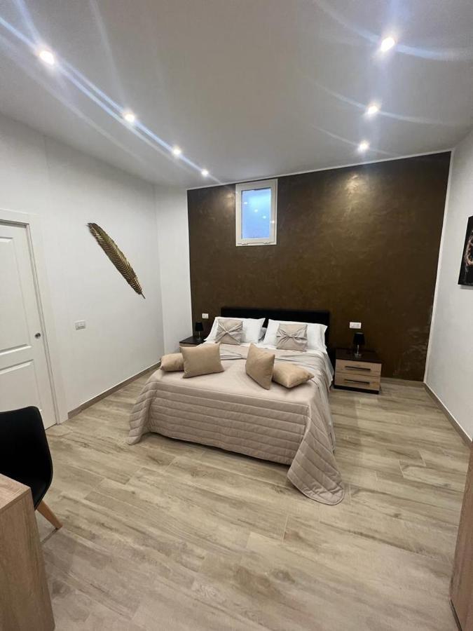 那不勒斯 Goldenhouse酒店 外观 照片