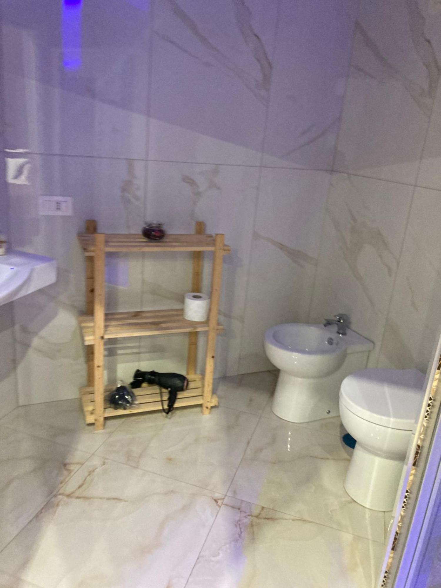 那不勒斯 Goldenhouse酒店 外观 照片